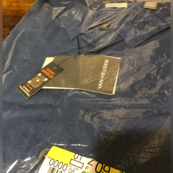 Van Heusen Big & Tall Men’s Wrinkle Resistant Short Sleeve Button Down XLT - Picture 7 of 11